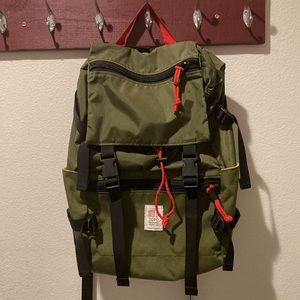 Topo Designs Rover backpack